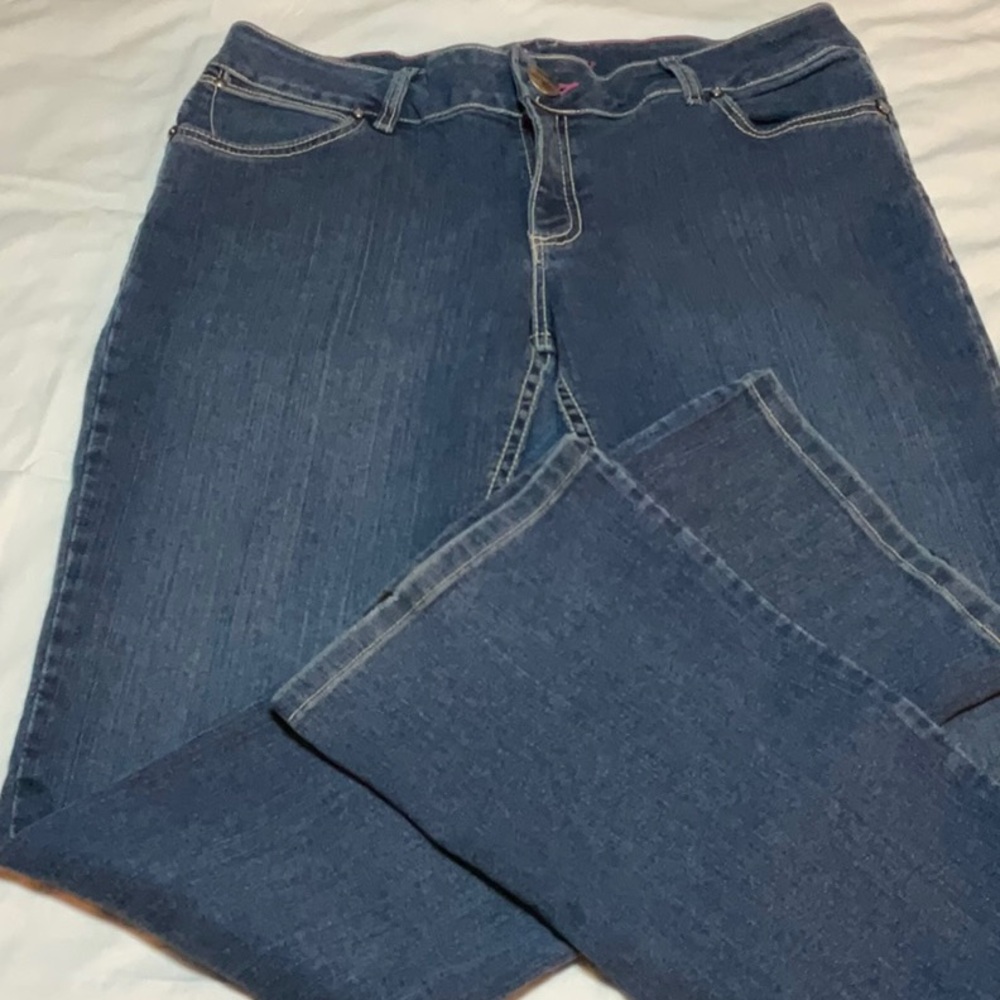 Wrangler Boot Cut Jeans size 11/12x34